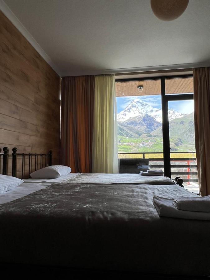 Old District Hotel Kazbegi Bagian luar foto